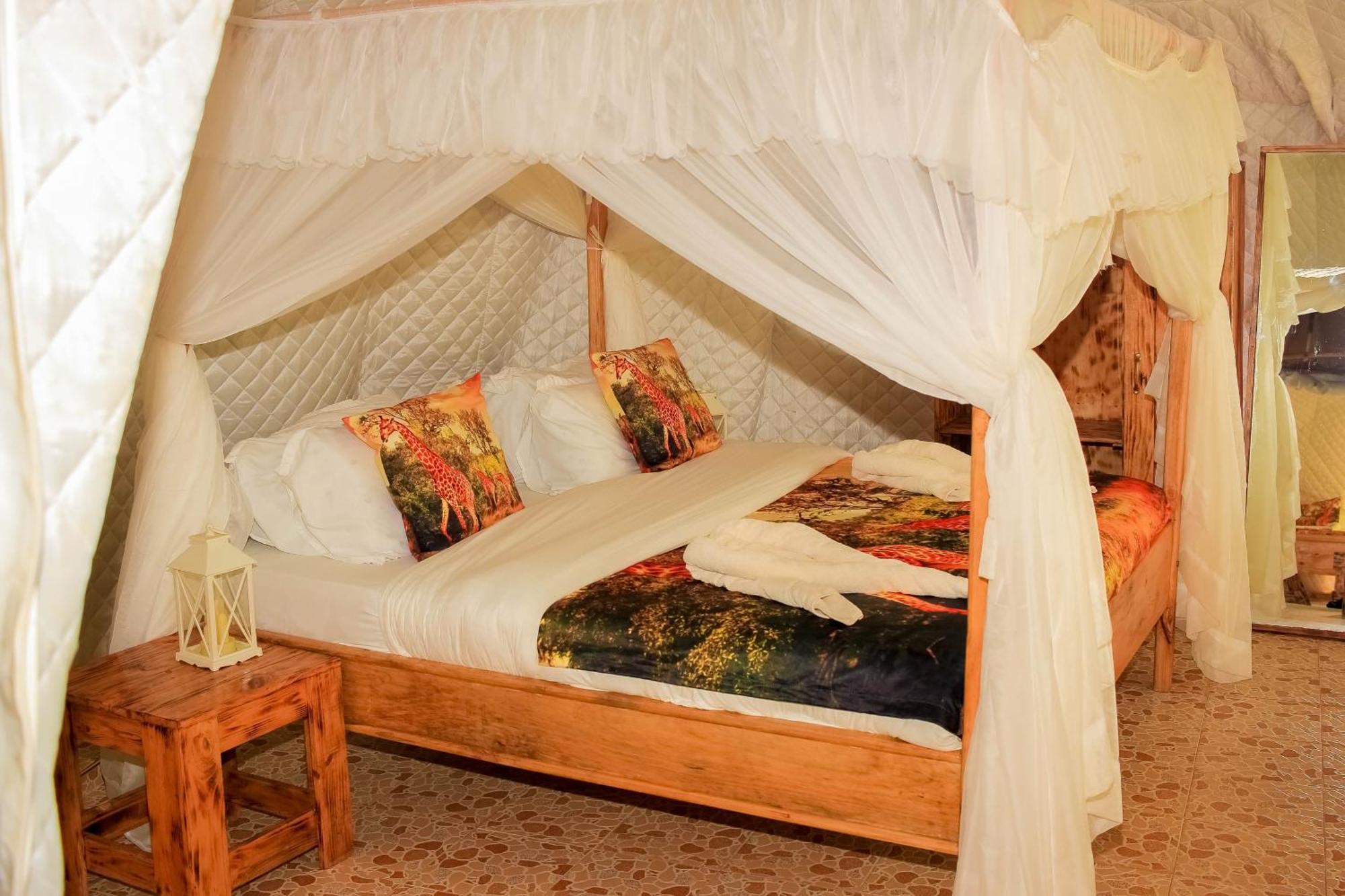 Hotel Little Amanya Camp à Amboseli Extérieur photo