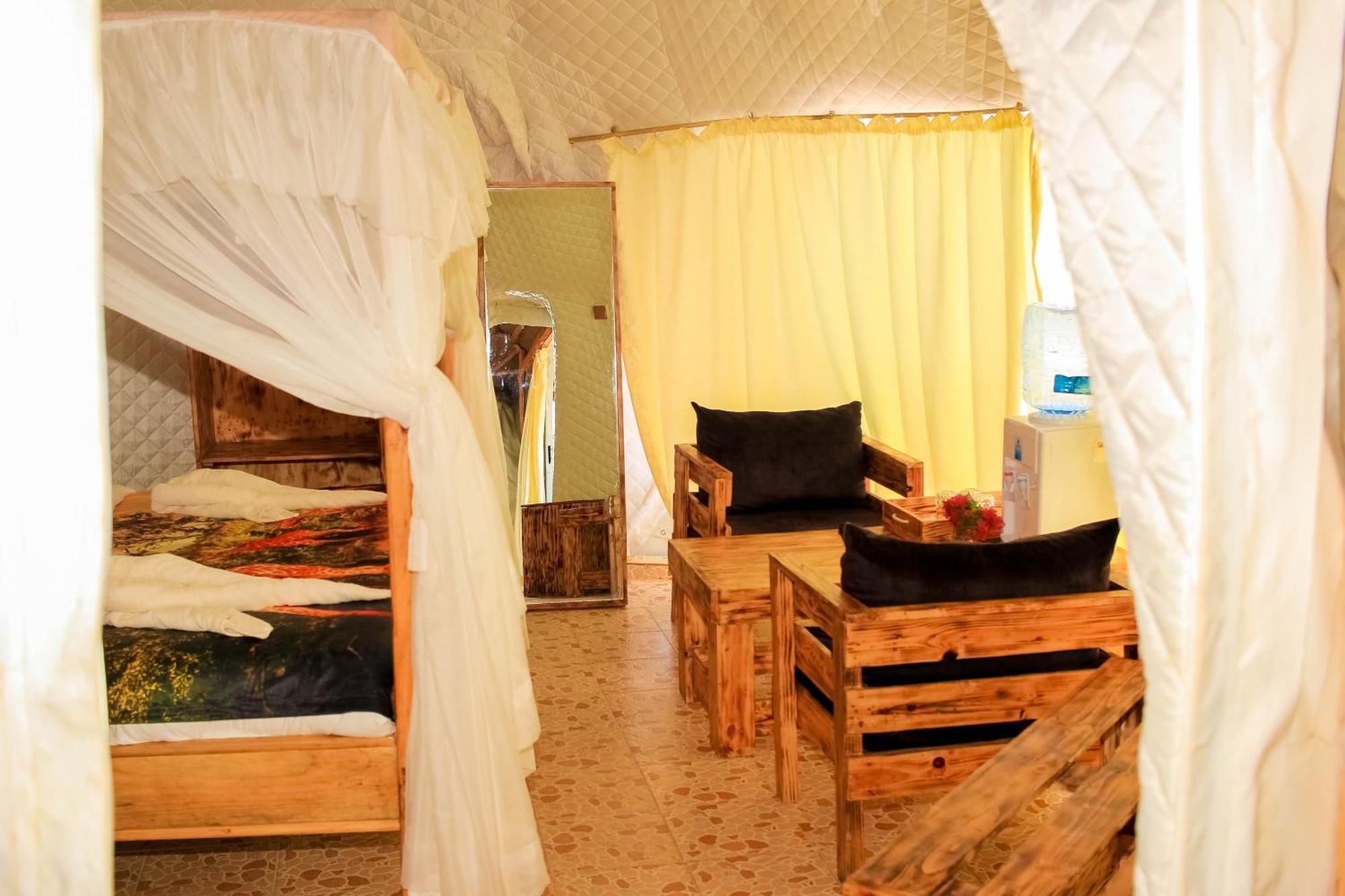 Hotel Little Amanya Camp à Amboseli Extérieur photo